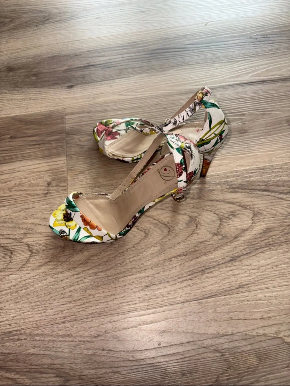 D brand Tropical Floral Ankle-Strap Heels - White Multi 7